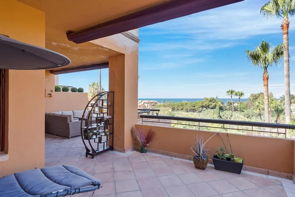Breath Taking Views At Las Brisas, 3Br Flat W/Pool Marbella