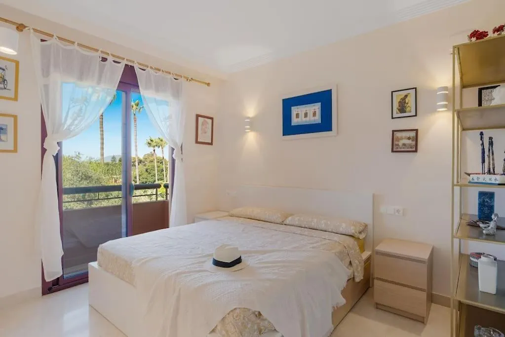 Breath Taking Views At Las Brisas, 3Br Flat W/Pool Marbella Apartment