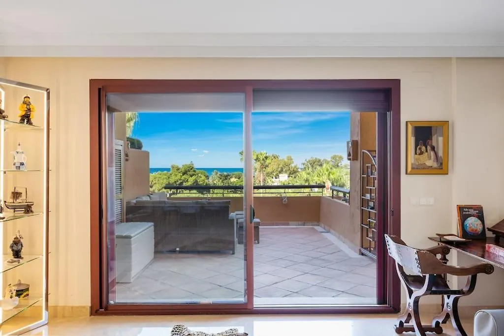 Breath Taking Views At Las Brisas, 3Br Flat W/Pool Marbella