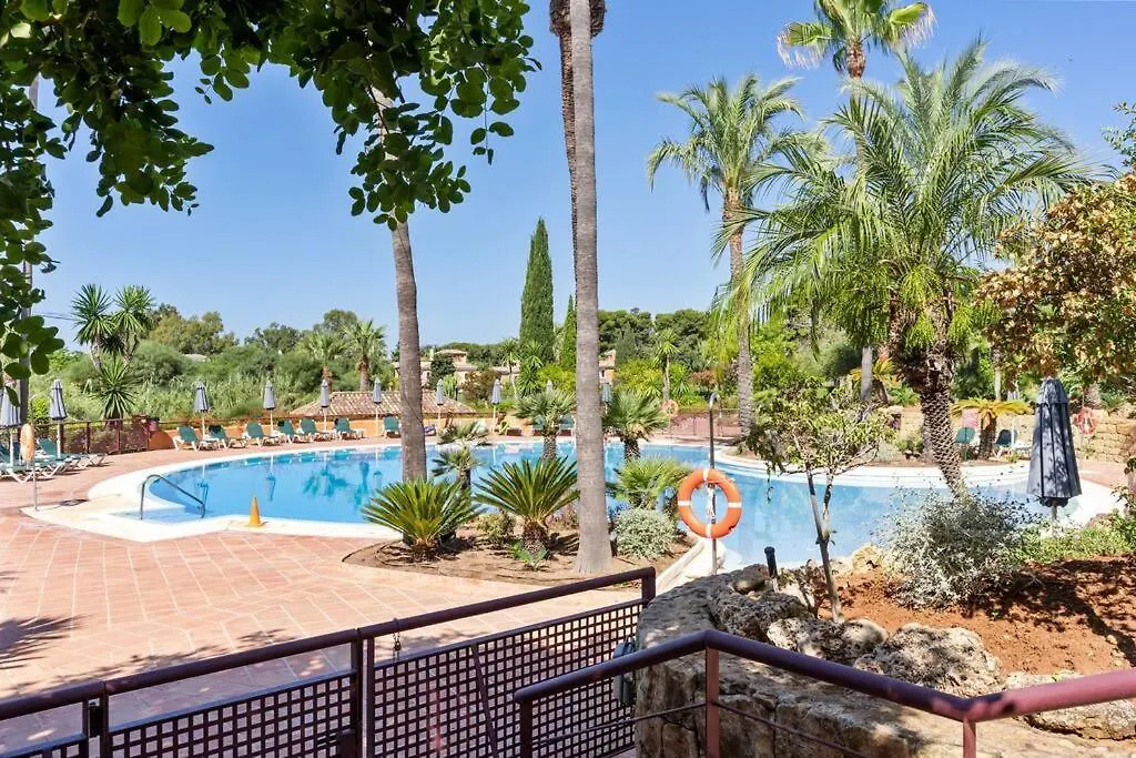 Breath Taking Views At Las Brisas, 3Br Flat W/Pool Marbella